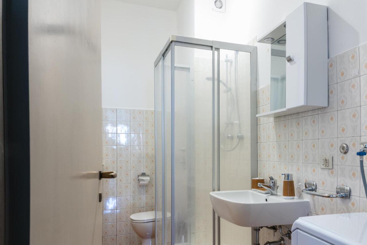 Dehomes - Luxury Grand Suite Milan Luaran gambar